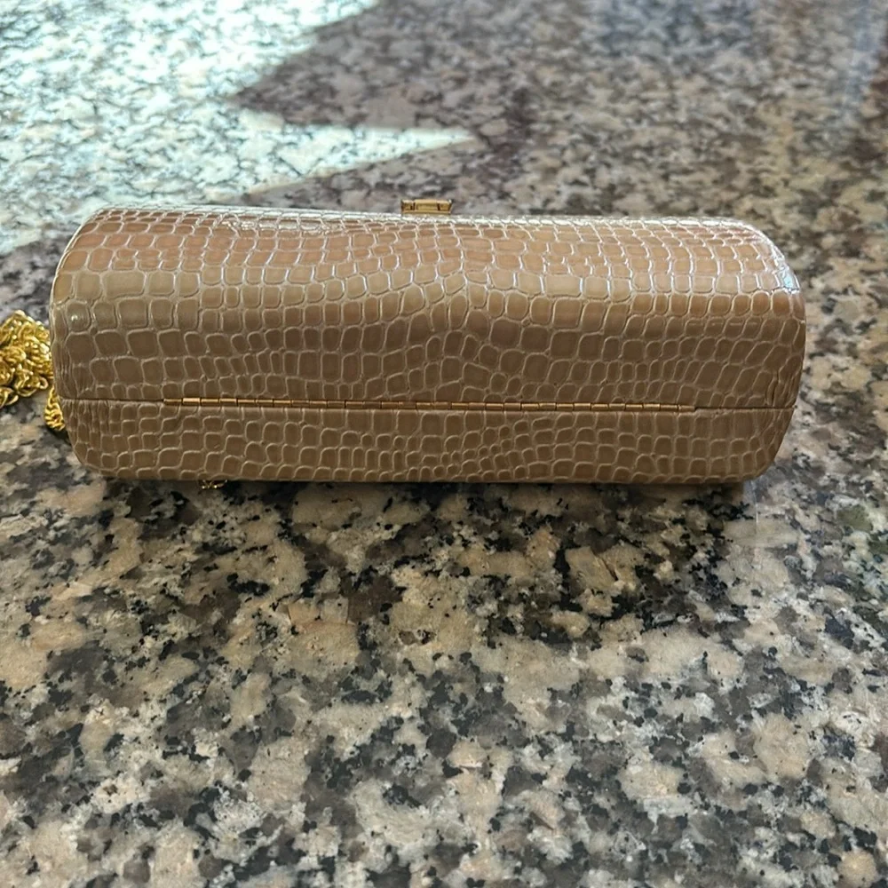 Hard shell Evening Bag Gold Alligator pattern rhizome clasp